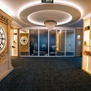 Otel The Clocktower, Bakü