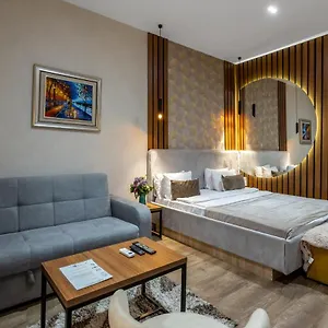 Seven Boutique Szálloda