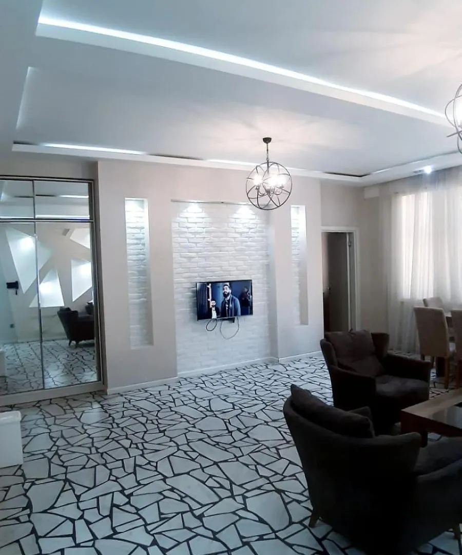 Apartment In The Center Baku
